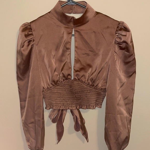 Metalic brown tie back blouse - Picture 3 of 6